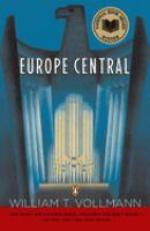 Europe Central : National Book Award Winner 